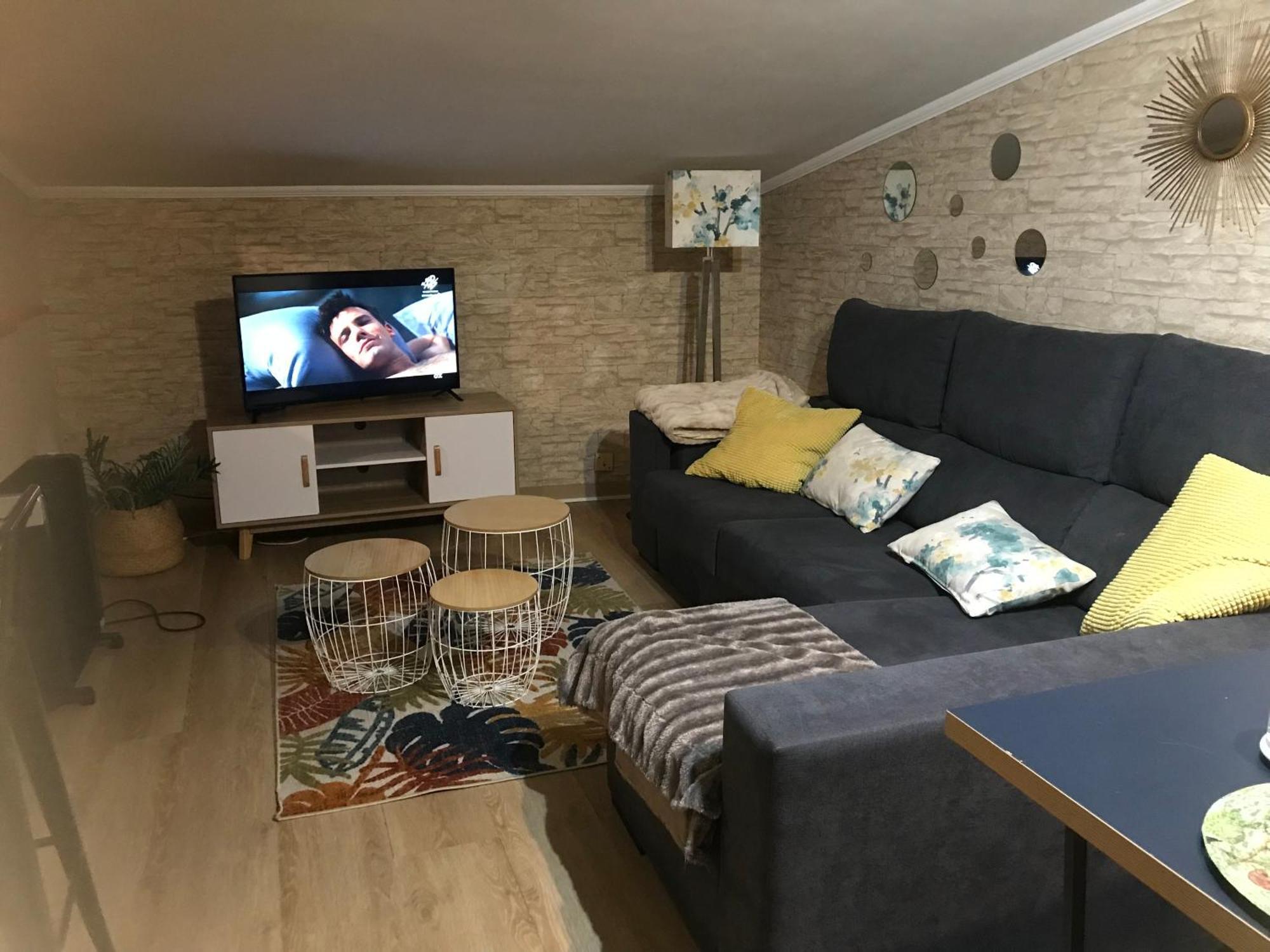 Apartamento Con Amplia Terraza Cerca Del Hospital Clinico Сантьяго-де-Компостела Экстерьер фото